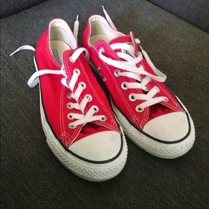 Red converse